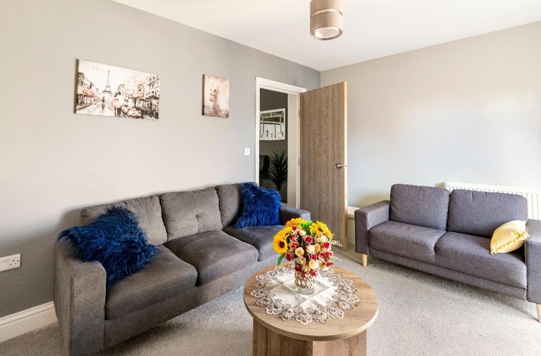 Luxury House 4 Ensuite Bedrooms, Free Parking ,Wifi Oxford Exterior photo