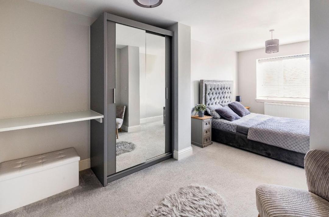 Luxury House 4 Ensuite Bedrooms, Free Parking ,Wifi Oxford Exterior photo